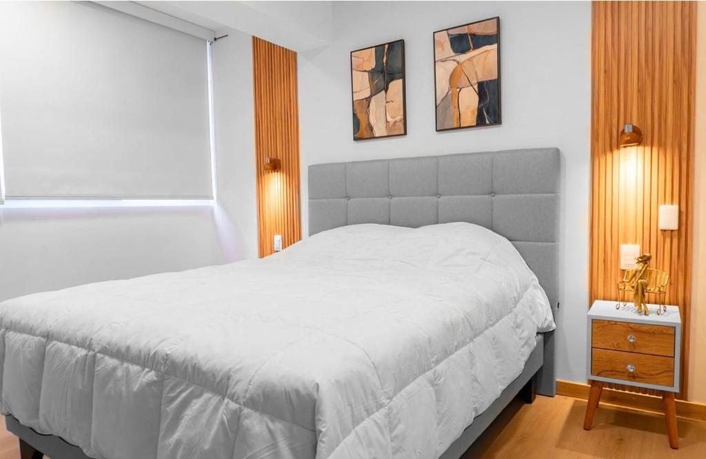 Miraflores by Larcomar new Apt 2 bedroom - 4