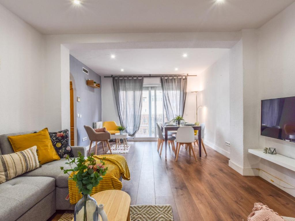 Apartment Retiro VIII by Interhome - 2