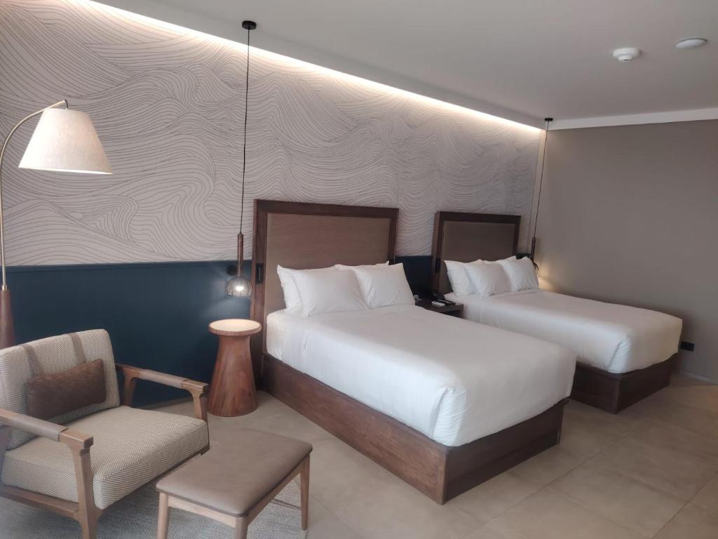 Punta Sal Suites & Bungalows Resort - 4