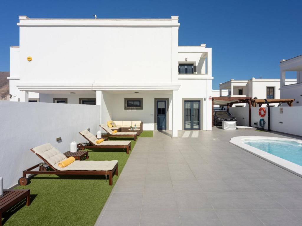 Villa TEBAR BEACH by Interhome - 1