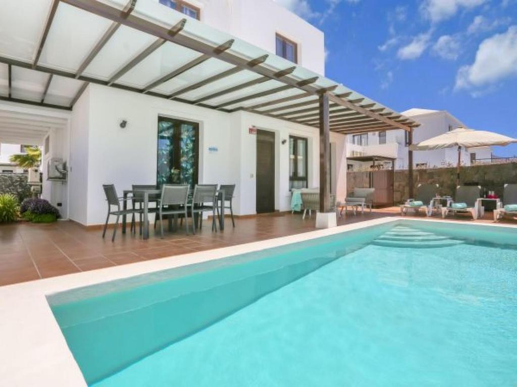 Holiday Home 7 PIEDRAS- villa en Playa Blanca by Interhome - 2