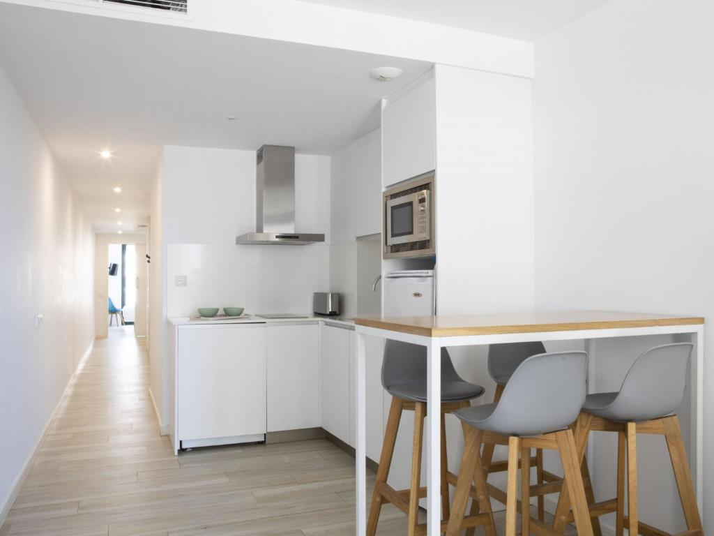 Apartment URBAN SUITES SITGES TERRACE by Interhome - 4