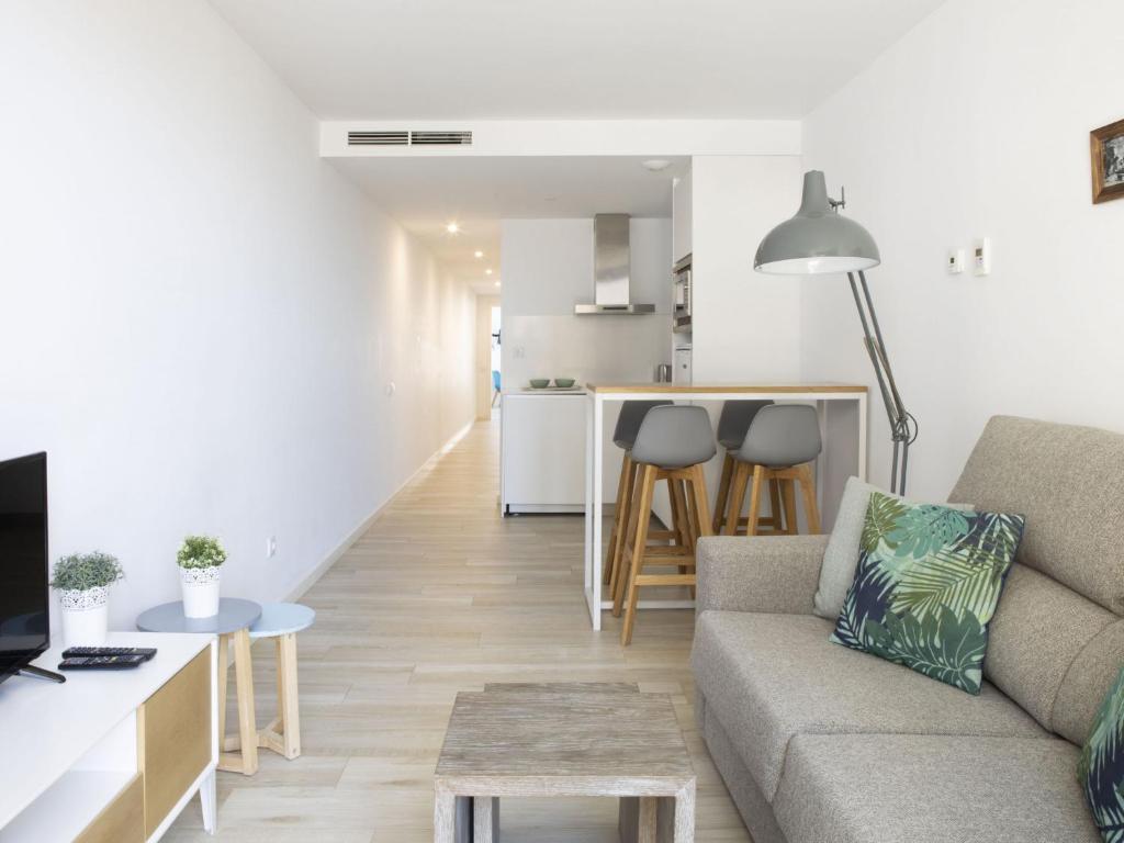 Apartment URBAN SUITES SITGES TERRACE by Interhome - 3