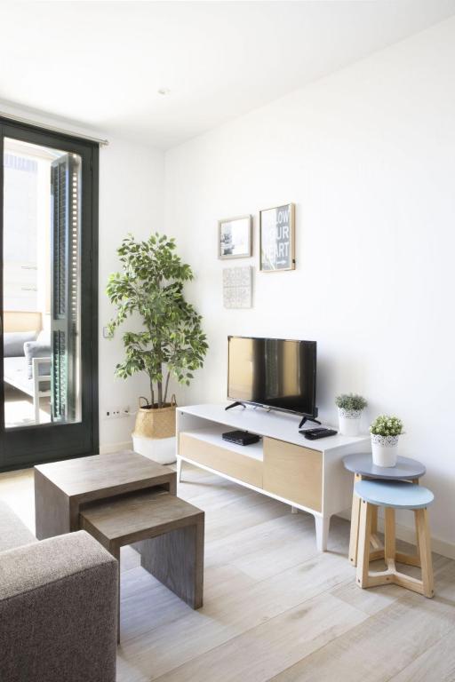 Apartment URBAN SUITES SITGES TERRACE by Interhome - 5