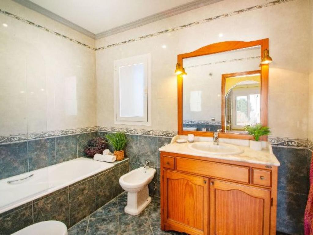 Holiday Home Villa Flora - Plusholidays by Interhome - 4