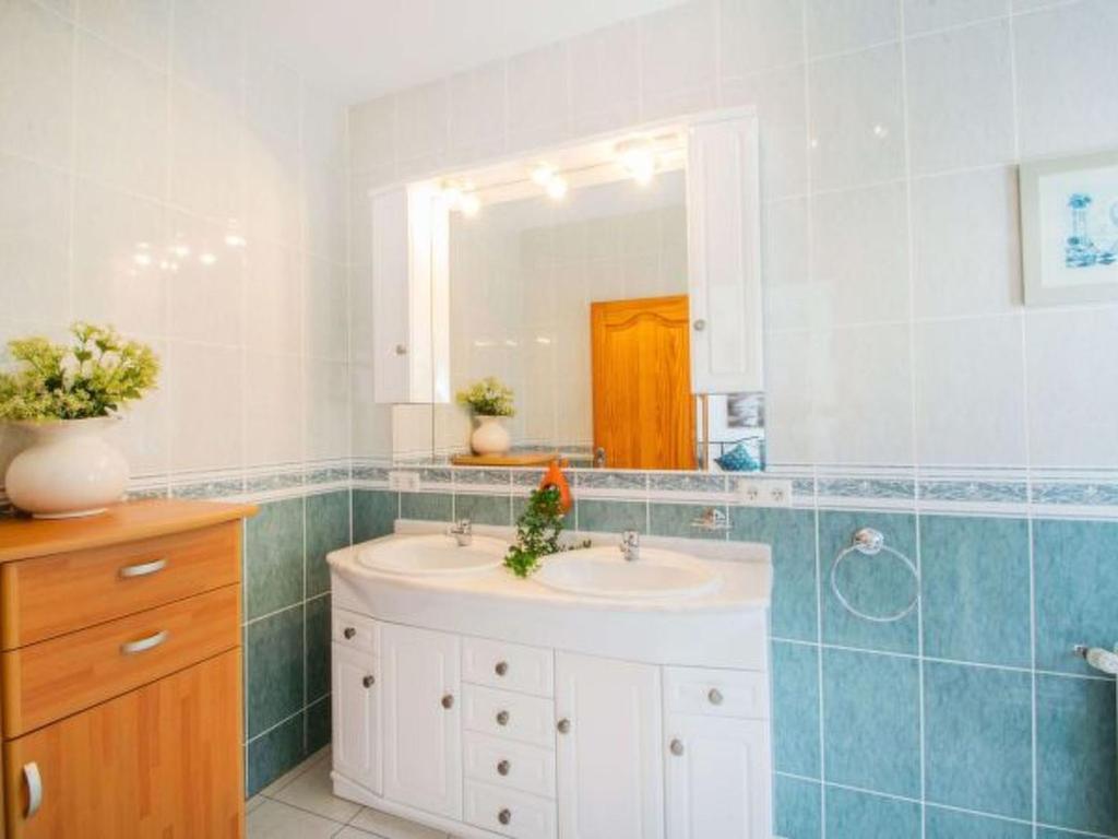 Holiday Home Villa Helios - PlusHolidays by Interhome - 5