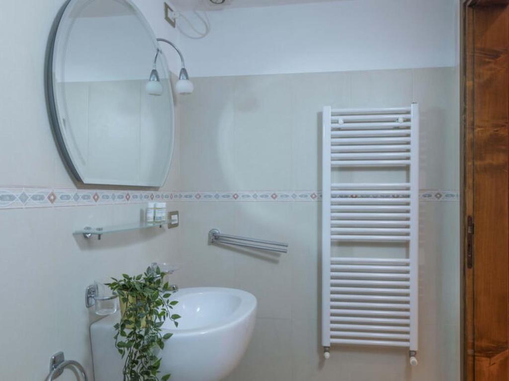 Apartment Vintage Apartment In Florence by Interhome - 5