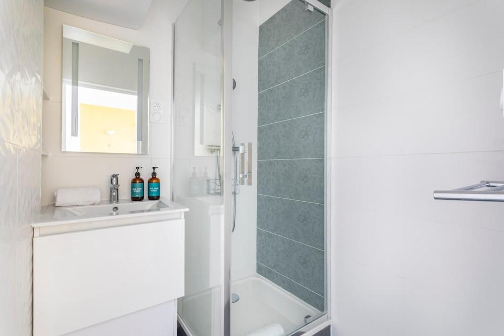 Bright & cozy one-bedroom apartment Close to Saint-Charles Station - 5