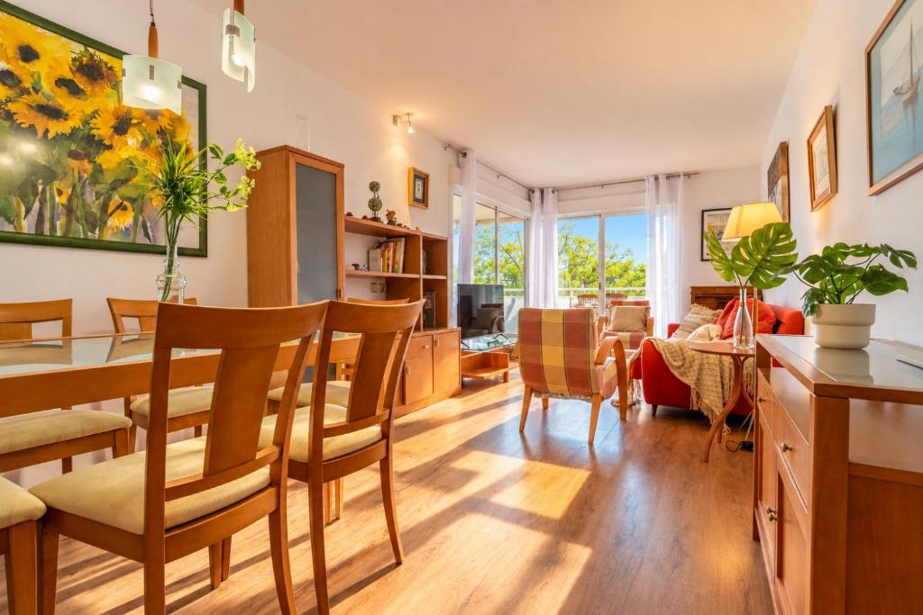 Apartamentos Llobregat - 4
