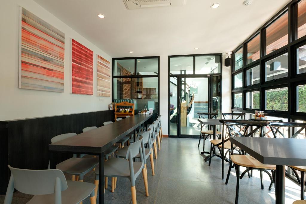 Restaurant, Wealth Boutique Hotel Chiang Mai in Chiang Mai