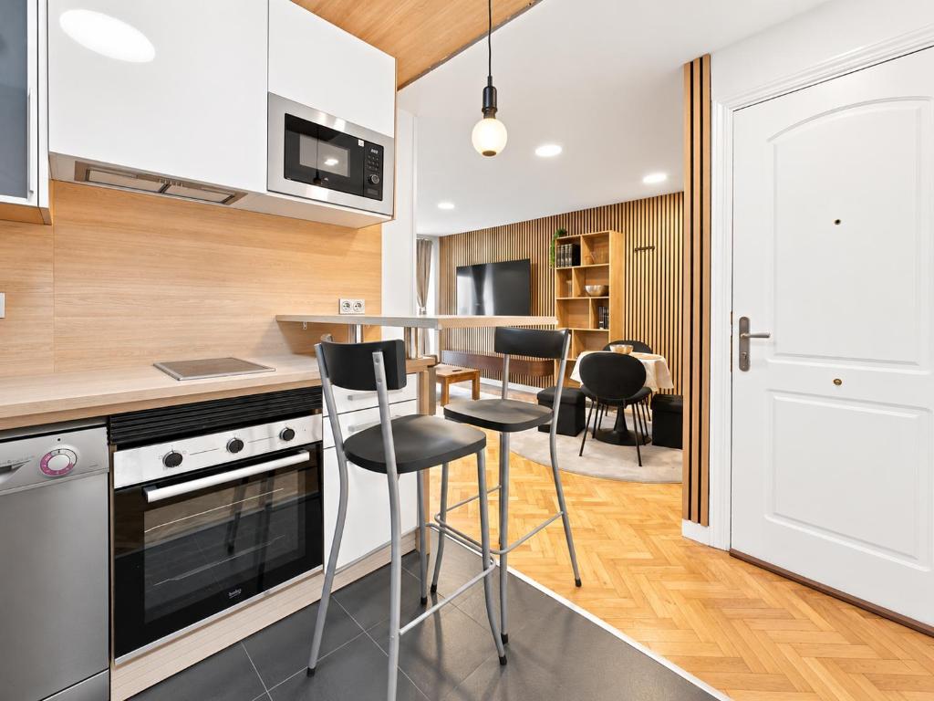 Lujo en Madrid Centro Plaza Mayor Wifi AC Exterior 4pax calle Almendro - 3