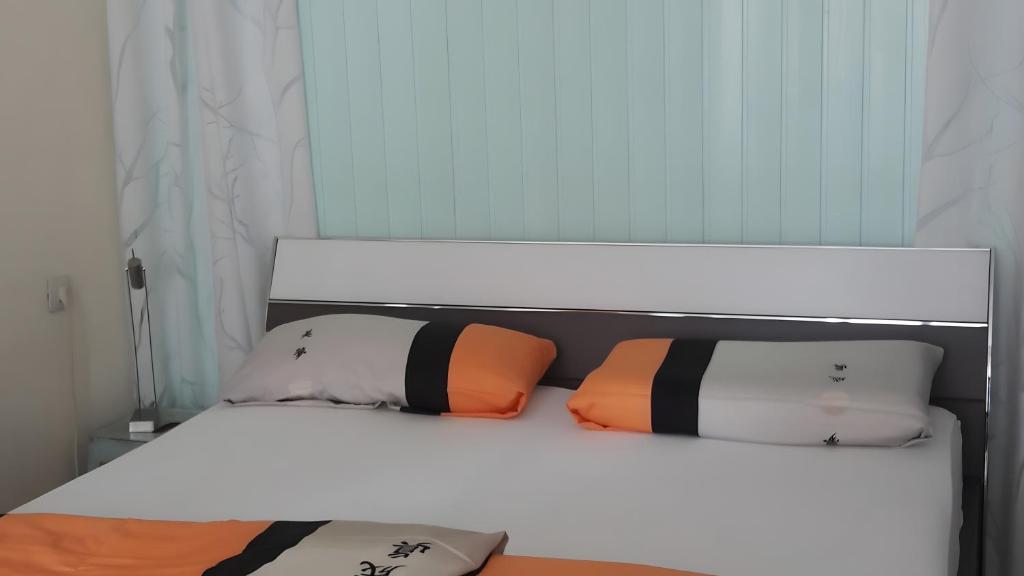Schöne Altbauwohnung Zentral - 5