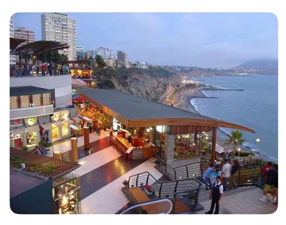 Miraflores Larcomar and Malecón 3 bedrooms & parking - 1
