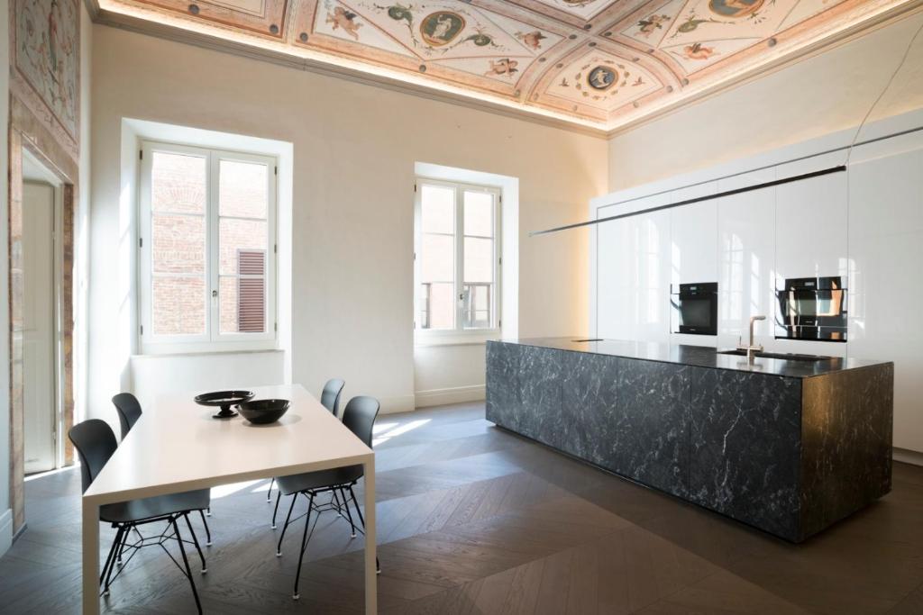 Luxury Apartment in Palazzo Taja, Siena - 4