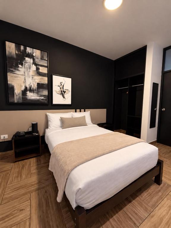 Rua Hoteles Piura - 3