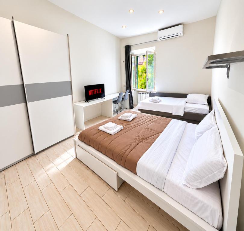Termini Apartment, In the Heart of San Lorenzo with Private Parking - 5
