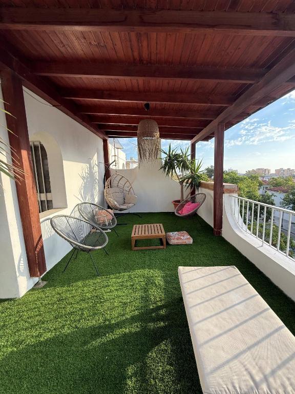 Villa Torremolinos Beach & Garden - 3
