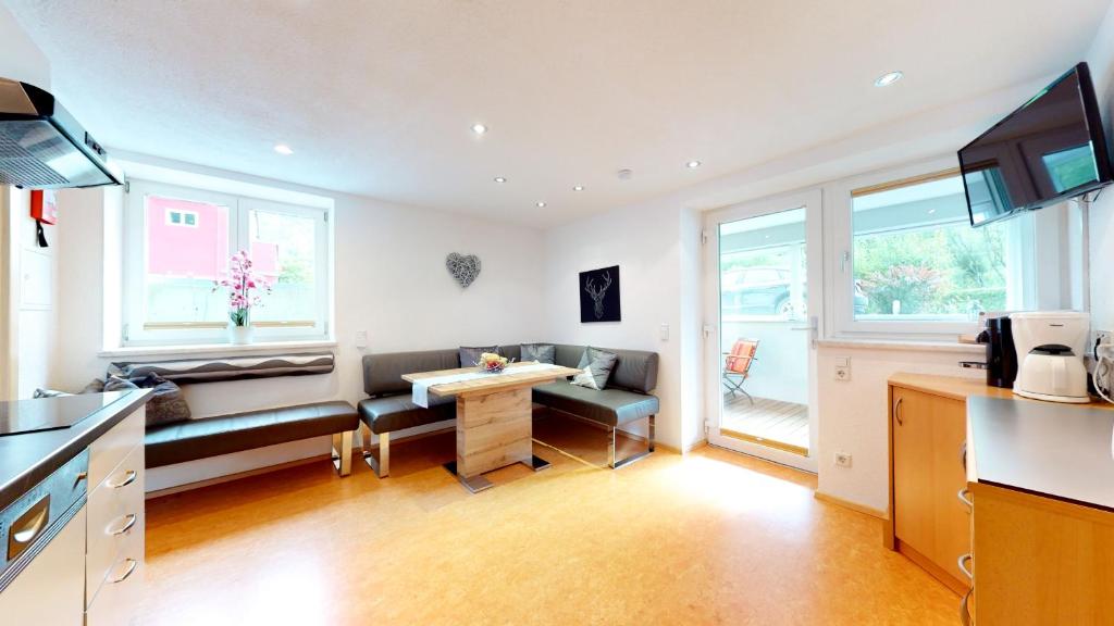 Haus Isabella Apartments - Oetz - 4