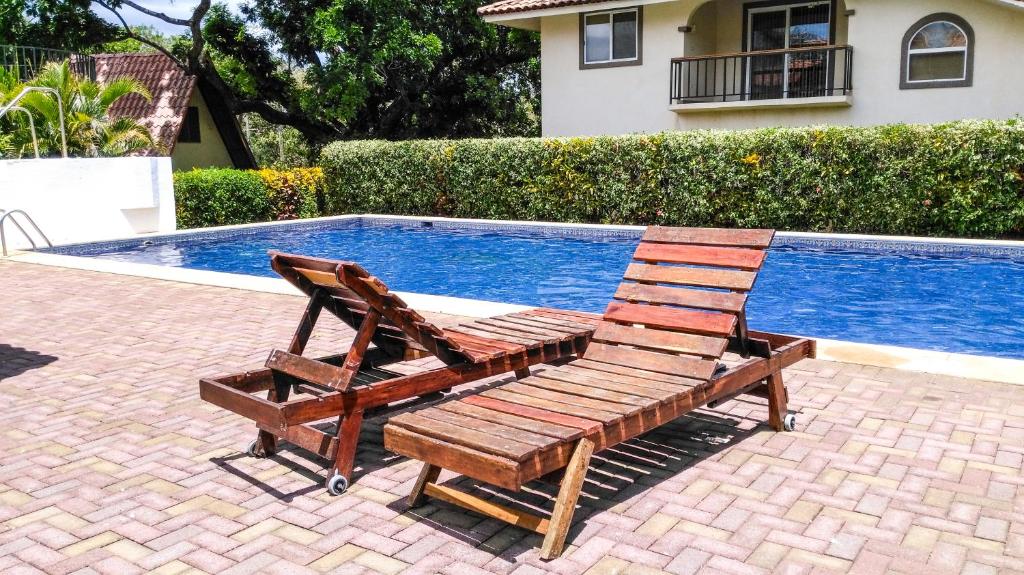 Apartment in Hermosa's gardens photo