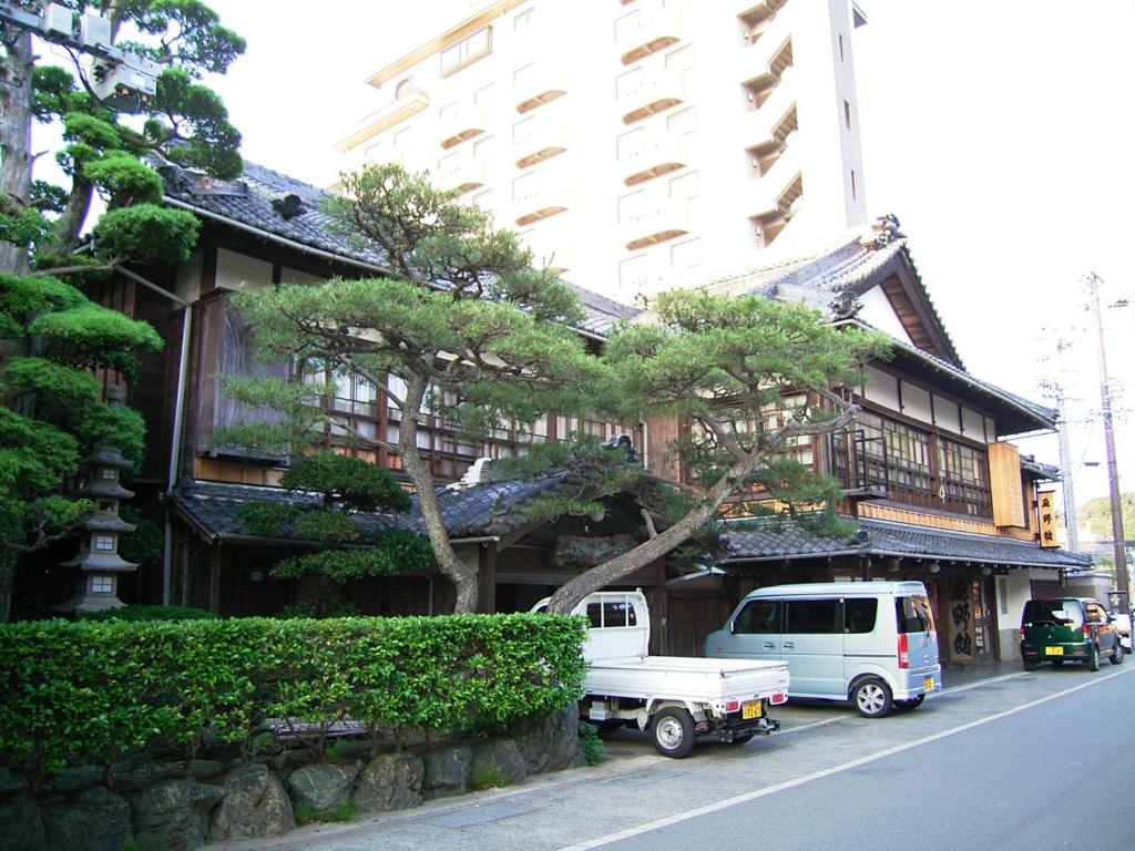 入口