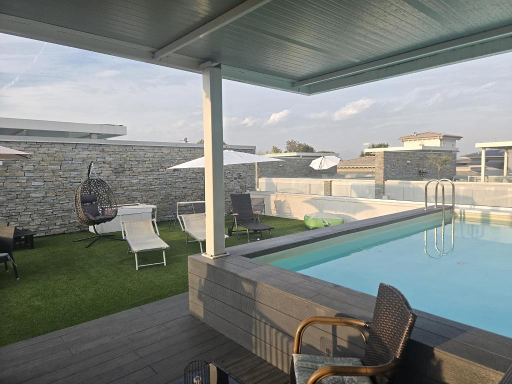 Peschiera Luxury House - 2