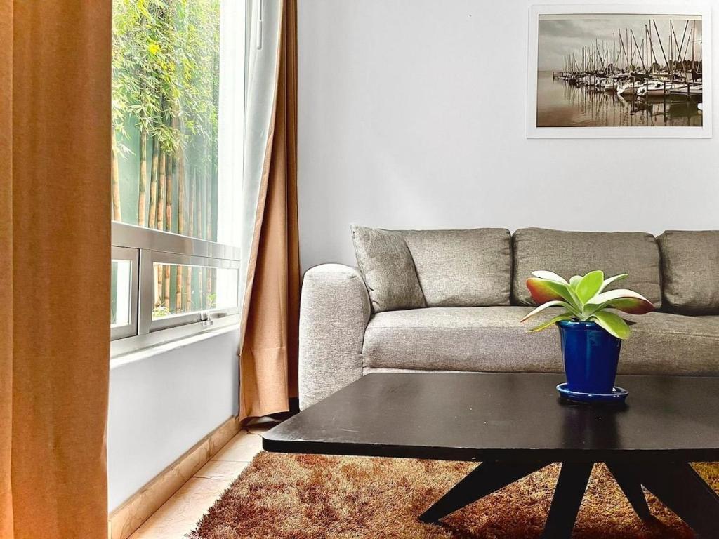 Condesa Residence Amsterdam 102 Stylish 1 bed1 Bath on Amsterdam Av - 3