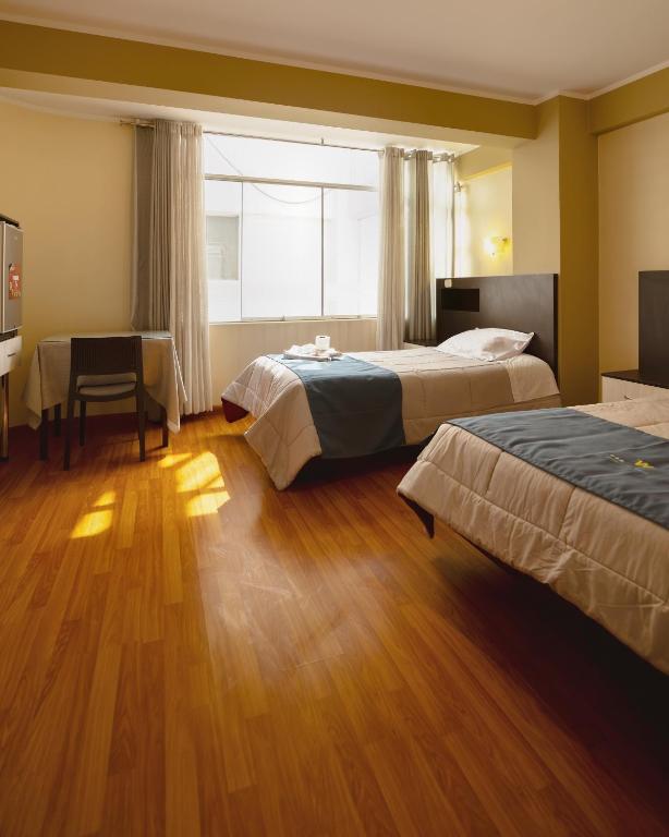 Hotel París - 3