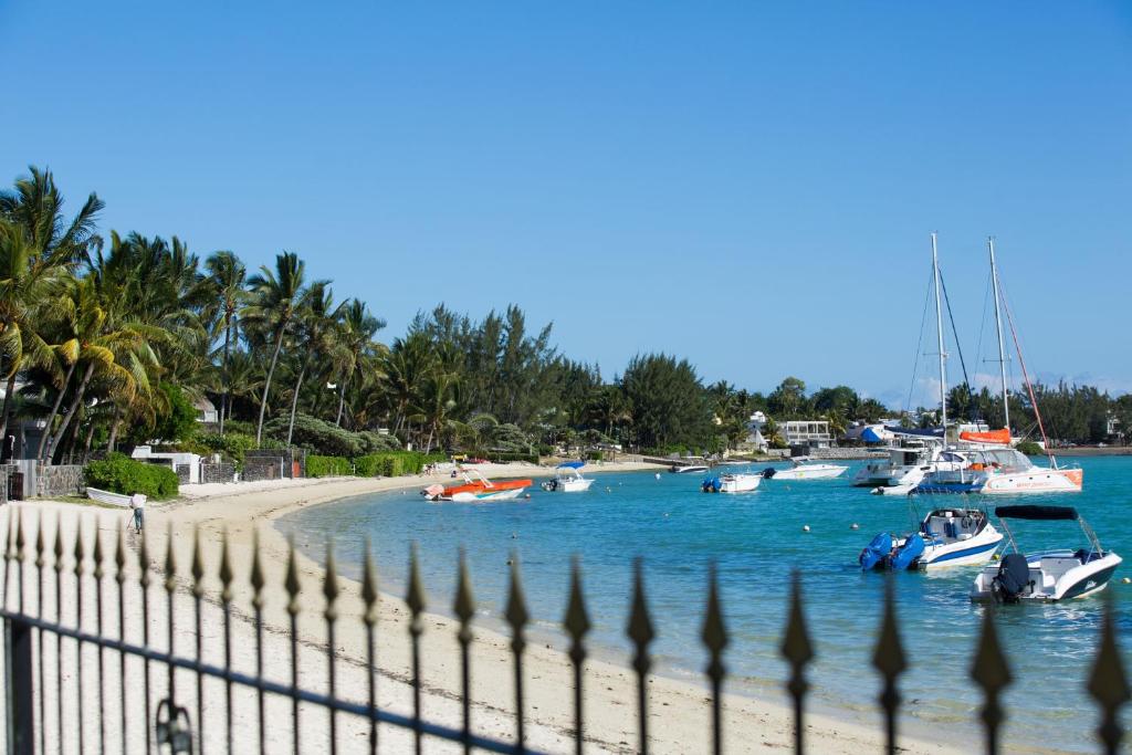 Garden villas photo