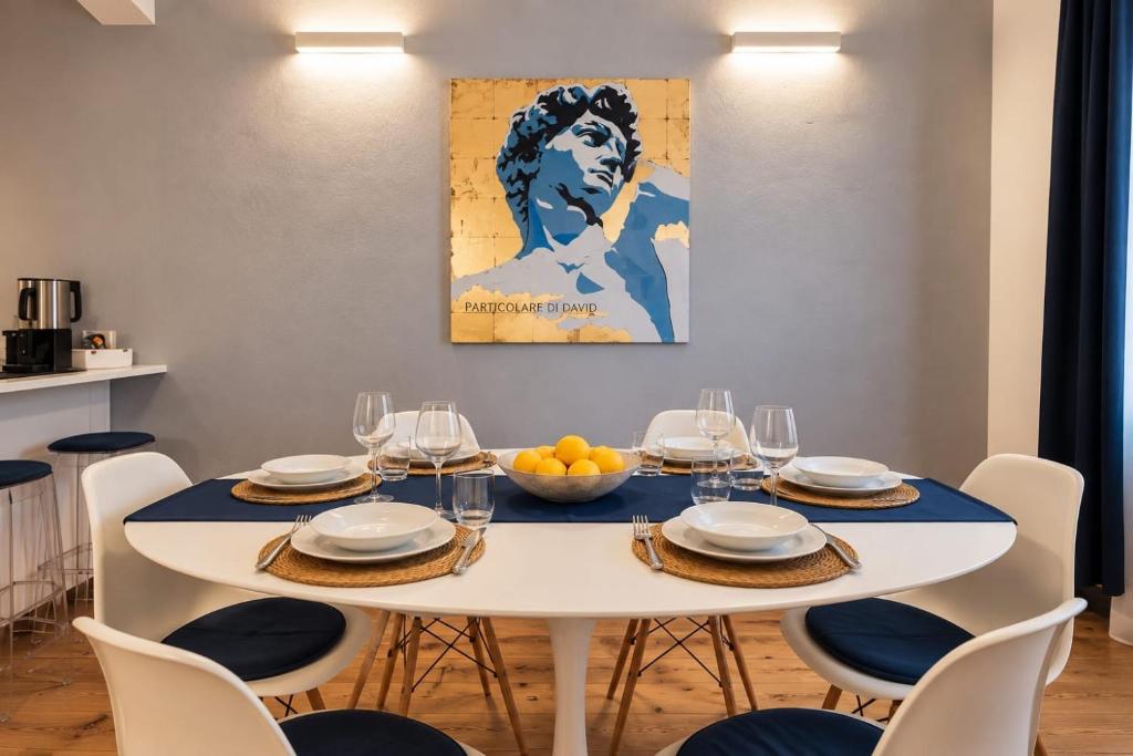 The David Signature - Spacious 2BR & 2BA - 5 min to Duomo - 2