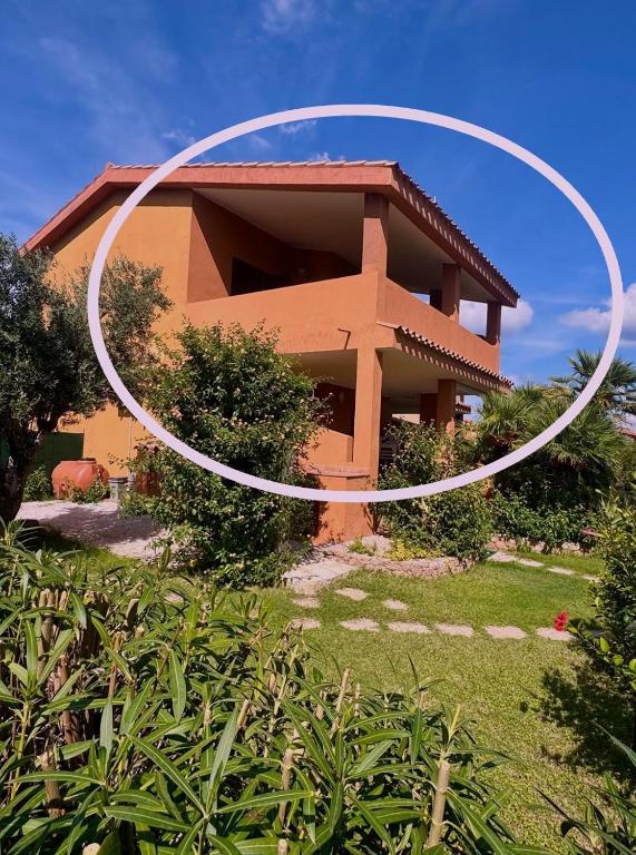 Casa Charlie, vista mare a 2 passi dalla spiaggia - 5
