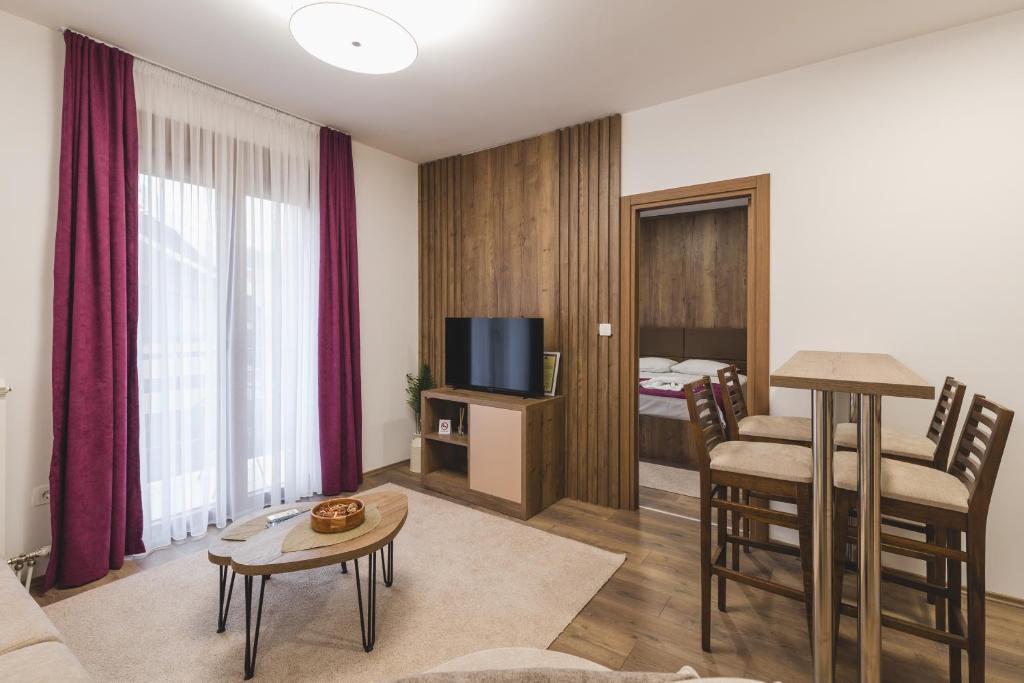 Borovnica Sweet Apartments - 3