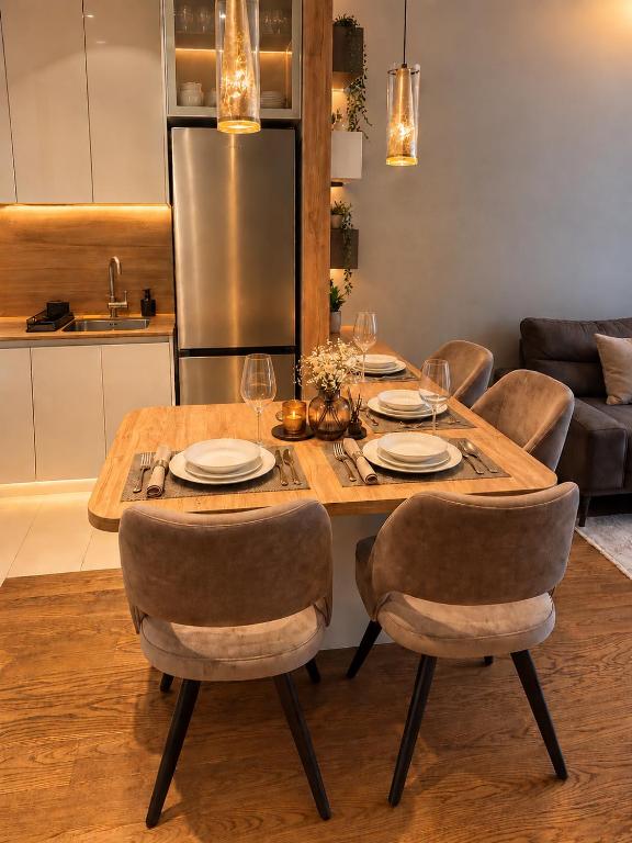 Aqua Residential Apartment BW - 4