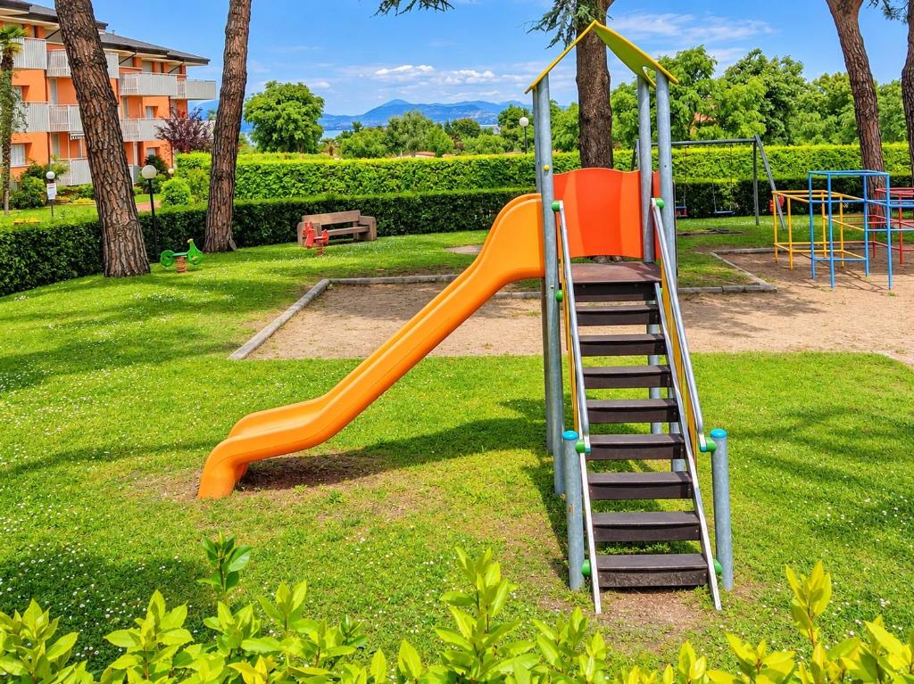 BookingPeschiera del Garda - 4