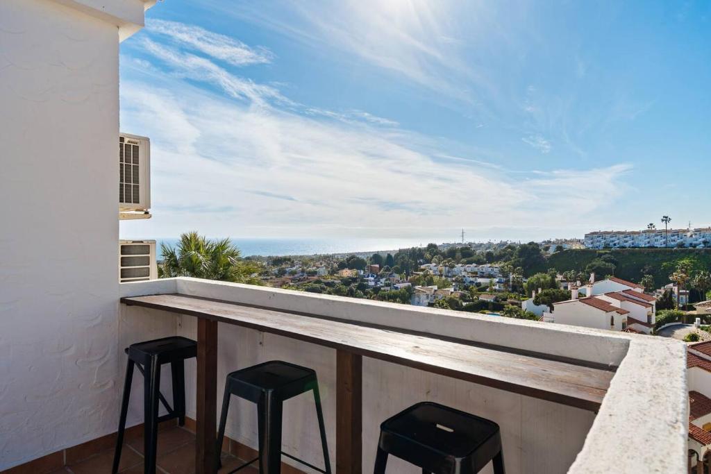 Sea View Escape with Shared Pool and Private Terrace - 5