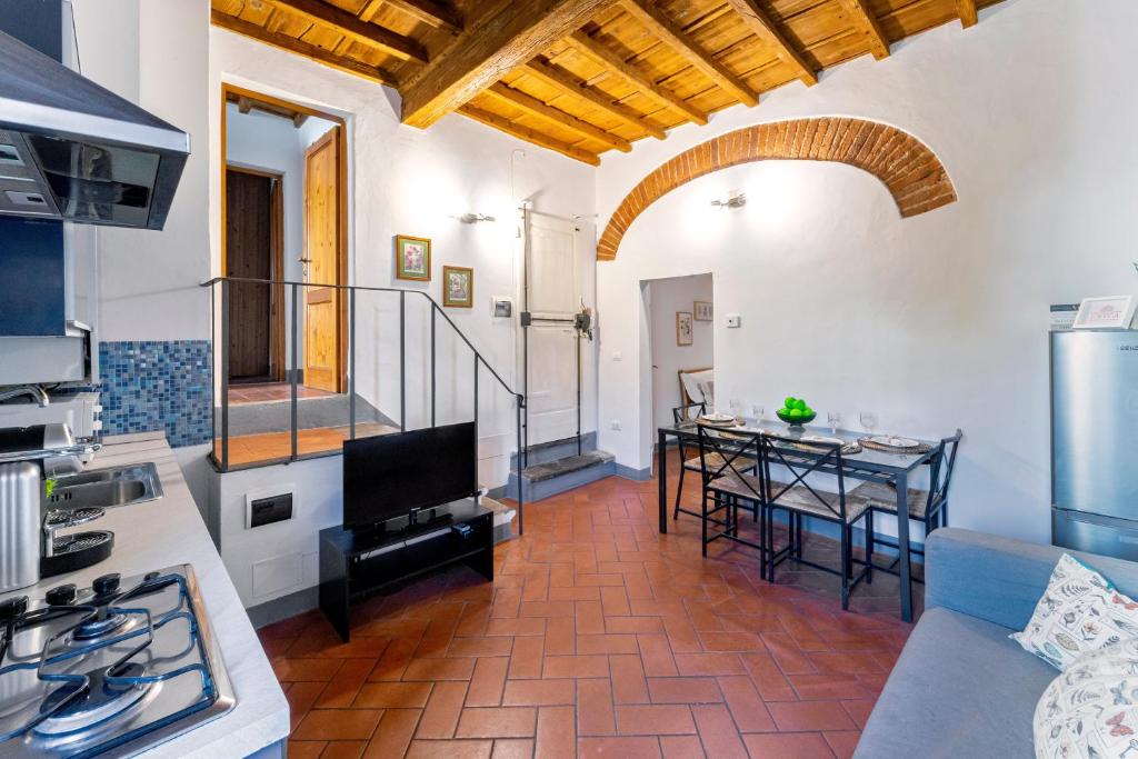 UNYCA - Santa Croce 2 bedroom Apartment - 5
