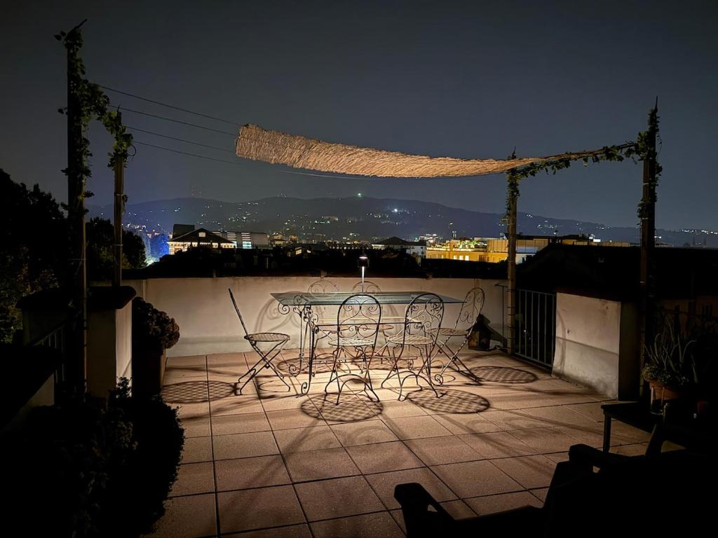 Studio with 360 panoramic terrace overlooking the city - 1