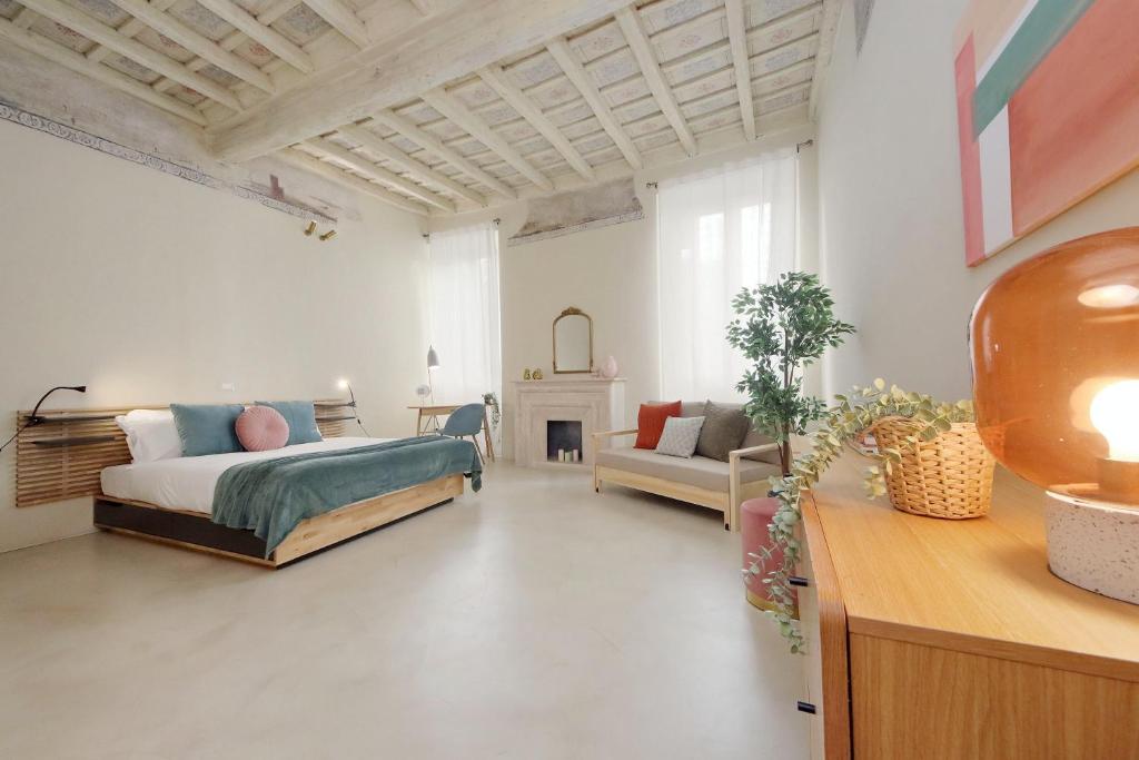 Exclusive apartment in Monti area - 1