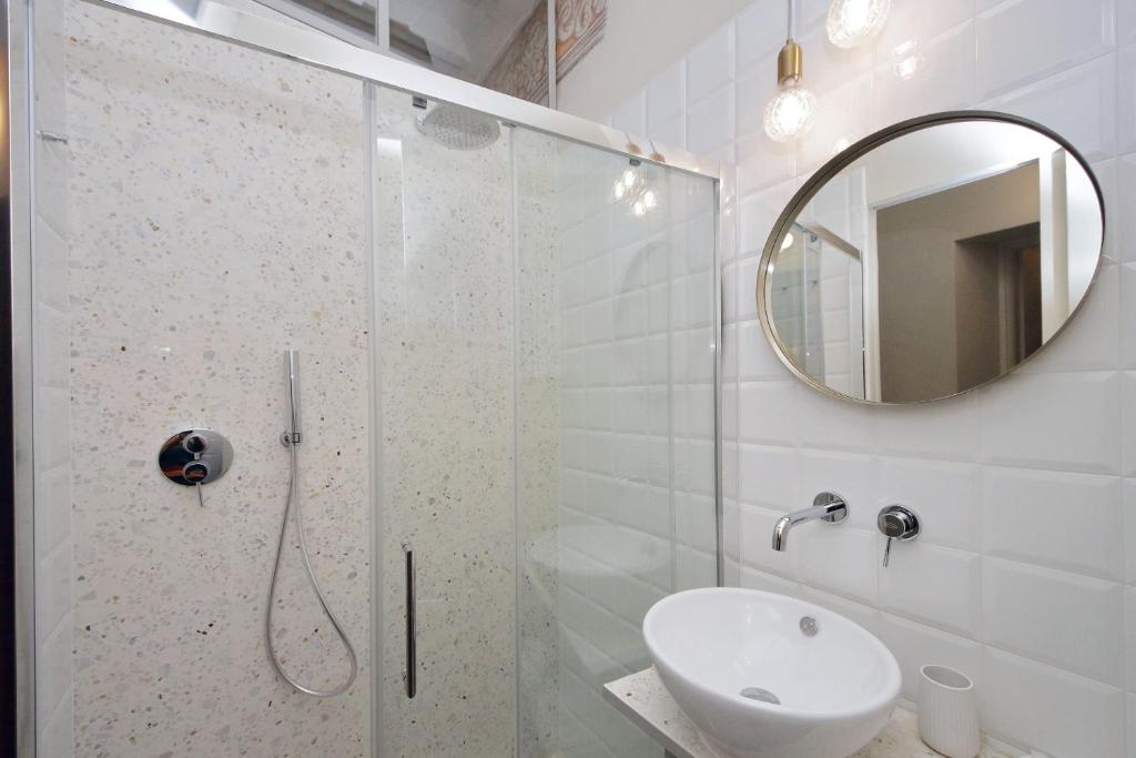 Exclusive apartment in Monti area - 5