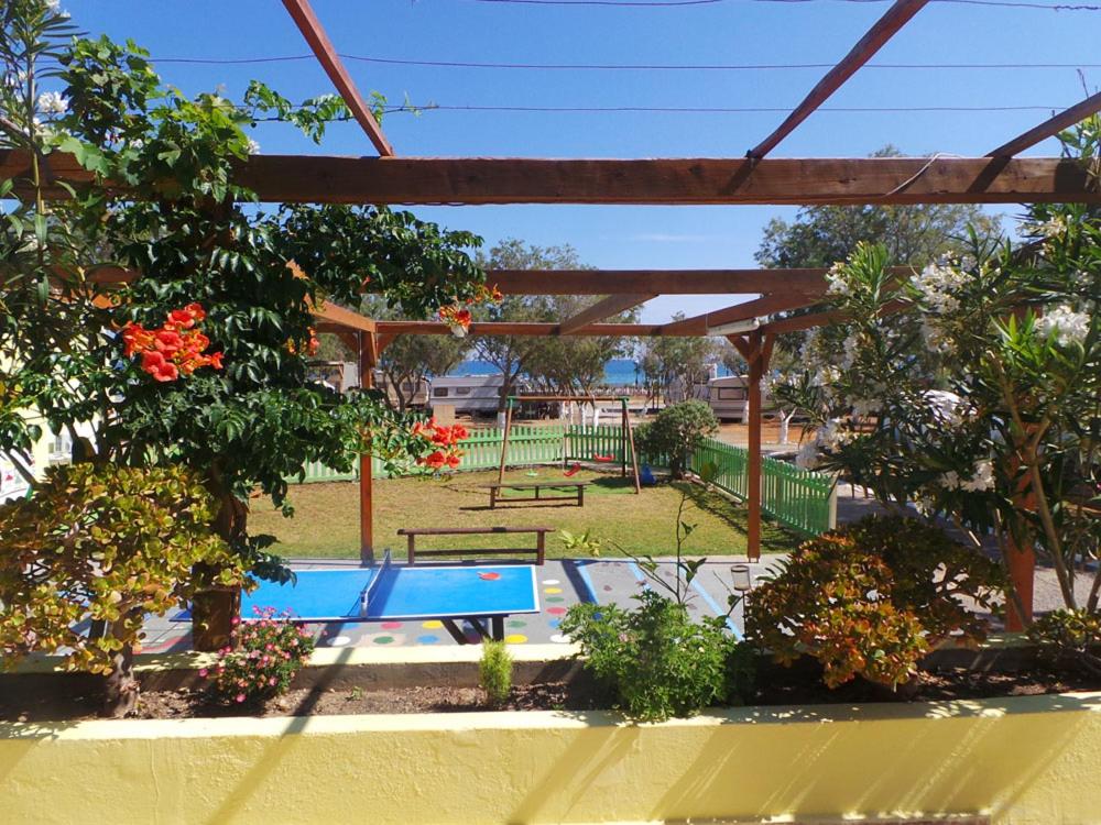 Creta Camping — Hotel in Crete Island