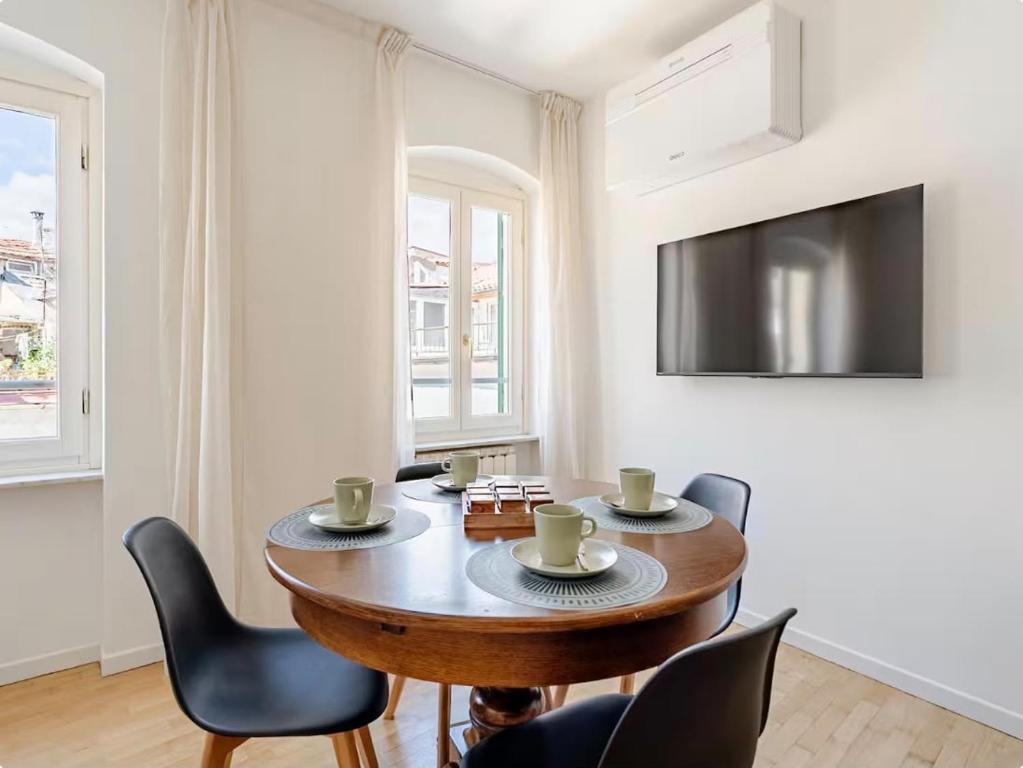 MEK Corradi House - 3