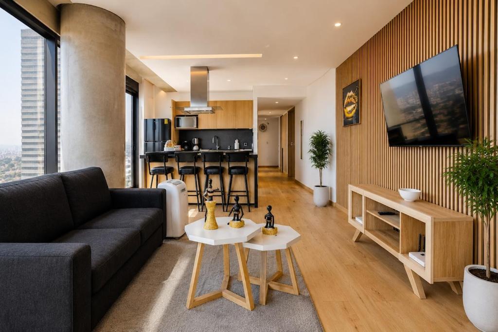 Reforma 24th Floor 2BR Apt View Pool CDMX - 2
