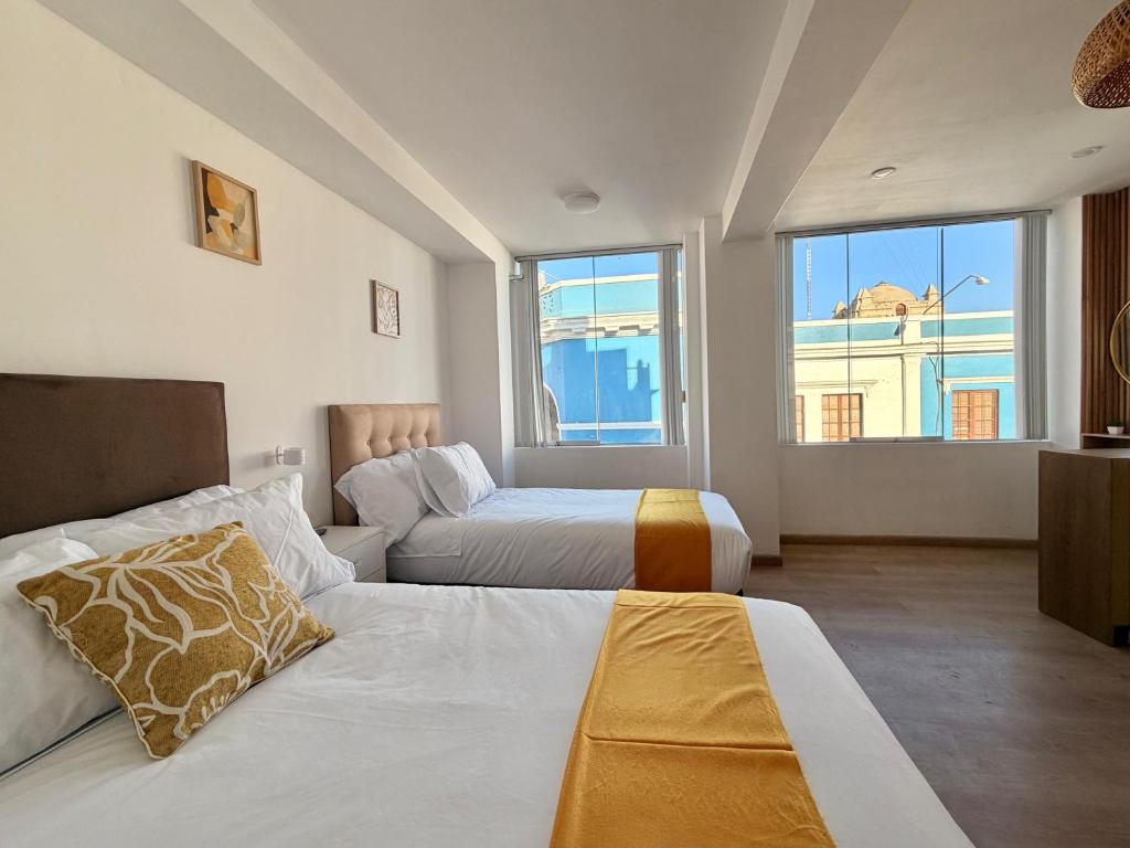 Elena Plaza Suites Departamentos 302 - 1