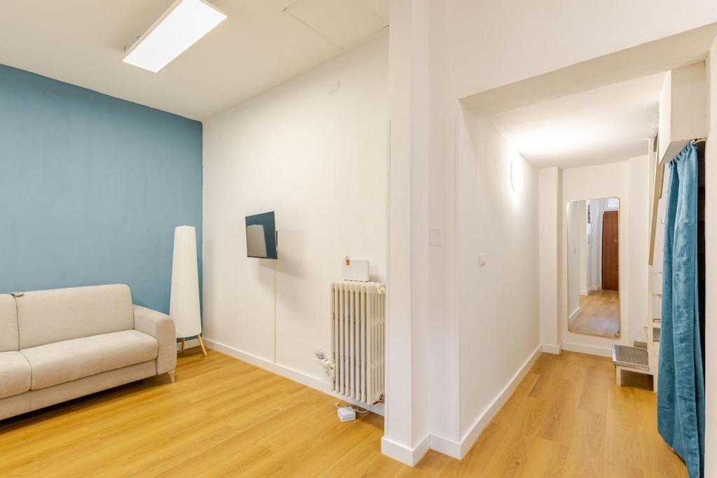 Design Apartment Torino City Center - 4