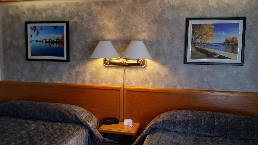 Lakeview Inn, Blind River