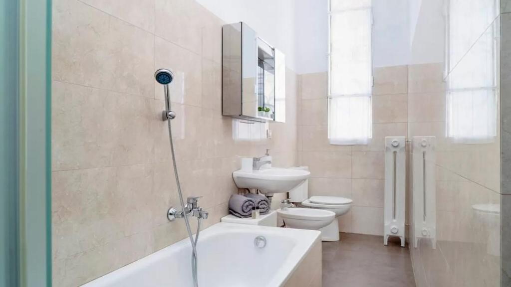 Classbnb - 4 Apartments - Milano Garibaldi - 5 min to Moscova M2 Green Line - 4
