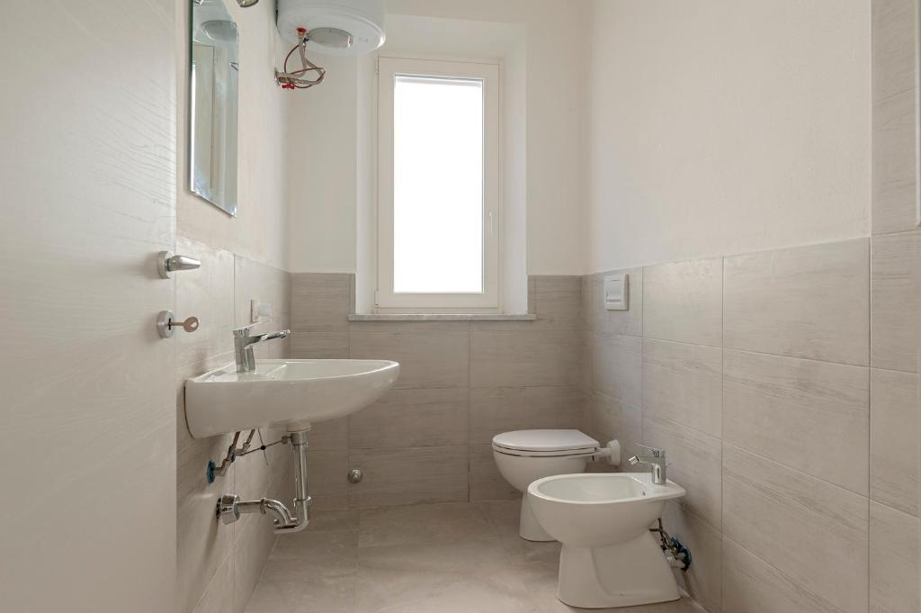 Domio Casa Leonardo - Camere Design vicino Aeroporto e Stazione - 2
