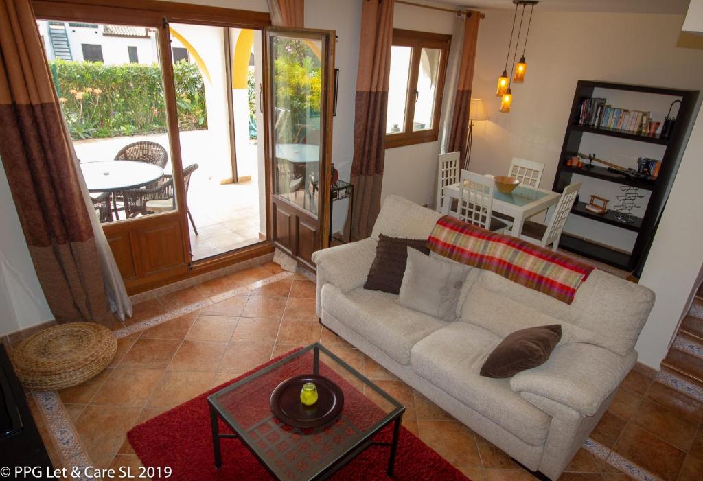Family Townhouse - Las Lomas - LOC01 - 4
