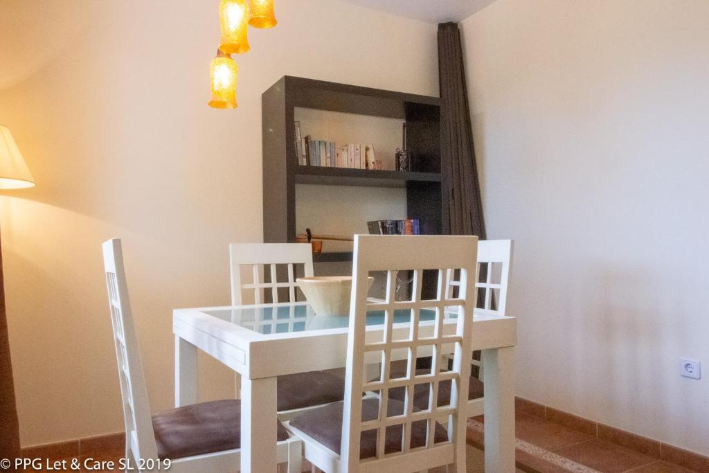 Family Townhouse - Las Lomas - LOC01 - 5
