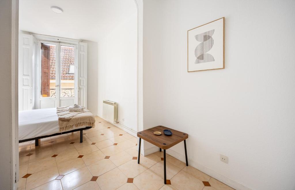 Stylish 2BR Apartment in Central Madrid - 5