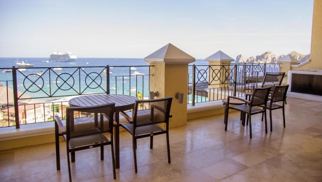 Casa Dorada One Bedroom Penthouse Cabo Dec 25 '26 to Jan 1 '27 - 5